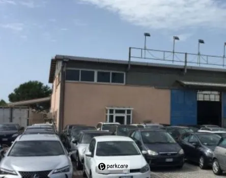 Tomass Parking Fiumicino foto 1