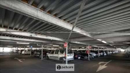 Parcheggio P2 Terminal B Aeroporto Orio al Serio foto 1